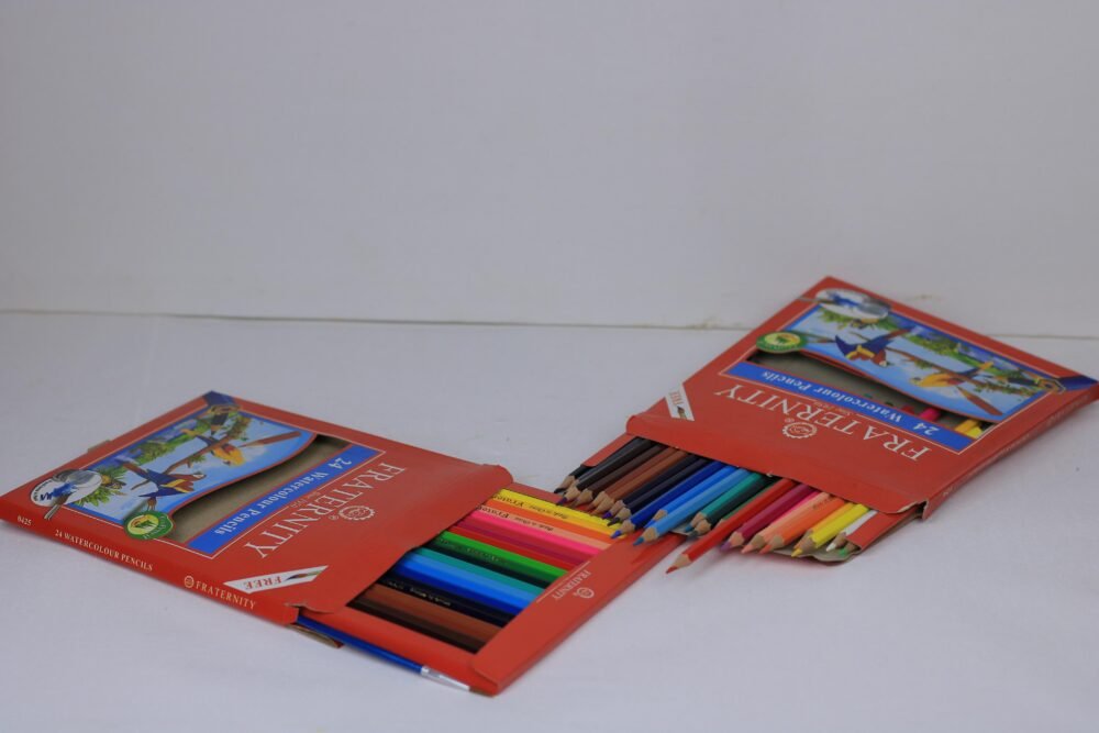 ألوان خشب 24 لون